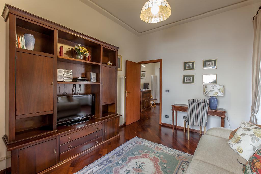 Rent Home In Rome Exterior photo